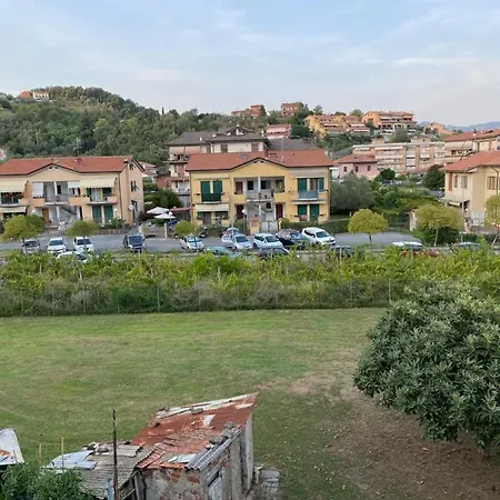 Apartamento Da Angela Romito Magra