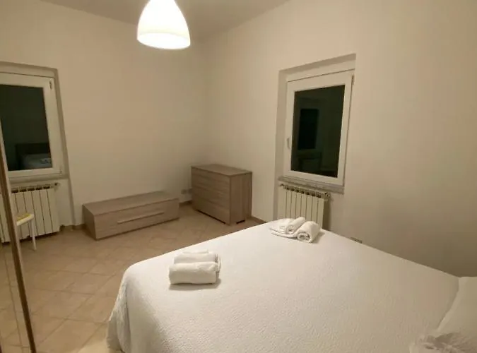 Da Angela Apartmán Romito Magra